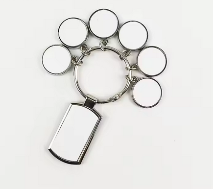 Porte-clés multiple 7 breloques – Personnalisable par sublimation