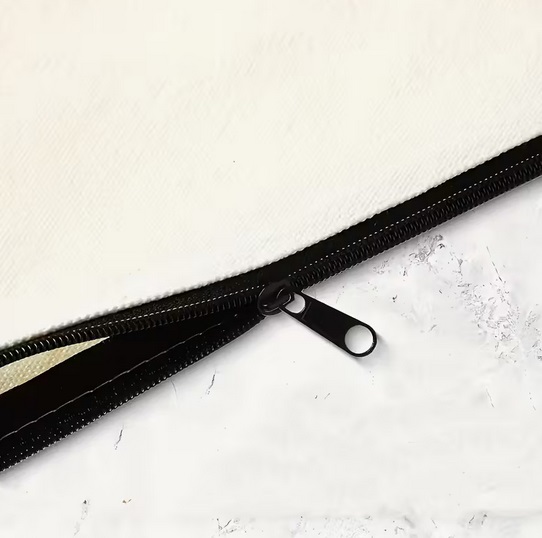 Trousse blanche pour sublimation avec fermeture éclair noire – Image 2